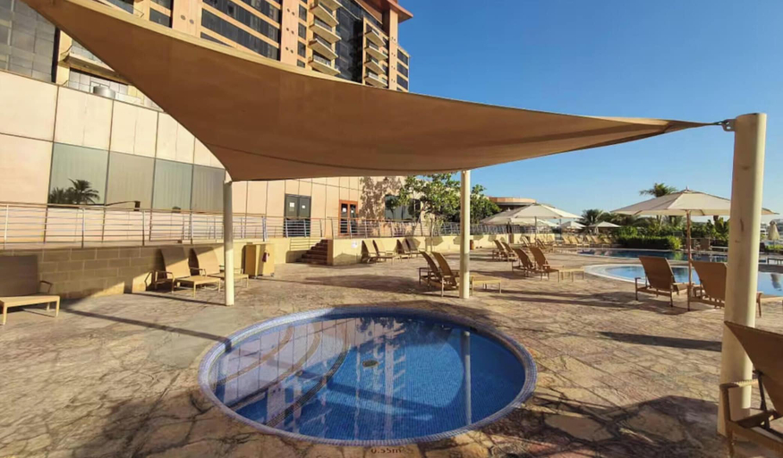 Sport & Beauty, bnbme | Tiara Tanzanite | 2BR + Maids Room, Dubai