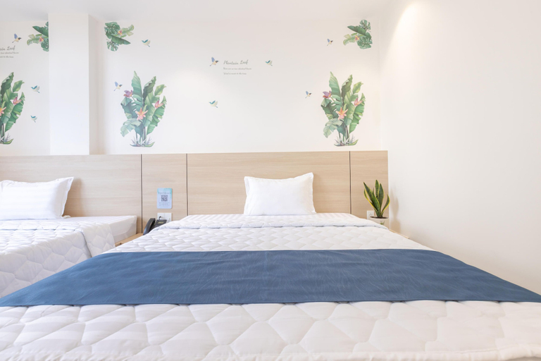 Room 4, Bin Bin Hotel 18 - Near Thu Thiem Villa Park, District 2