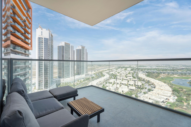 Golf view, Gala Guests - Golf Gate Residences, Dubai