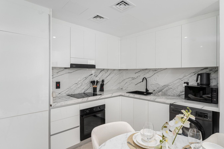 Private kitchen 3, Gala Guests - Marina Views Collection, Dubai