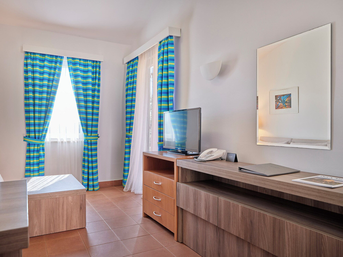 Bathroom 4, Maistra Select Naturist Park Koversada Apartments, Vrsar