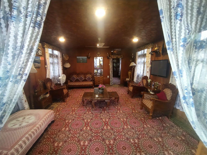 Others 4, Billoo Palace Houseboat, Srinagar