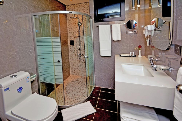 Bathroom, AW Hotel Riyadh, Riyadh