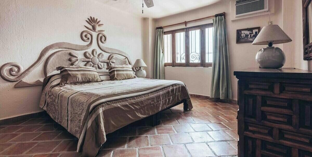 Room 2, Ocean view 2Br Condo-Balcony-Beach-Pool - 206, Puerto Vallarta