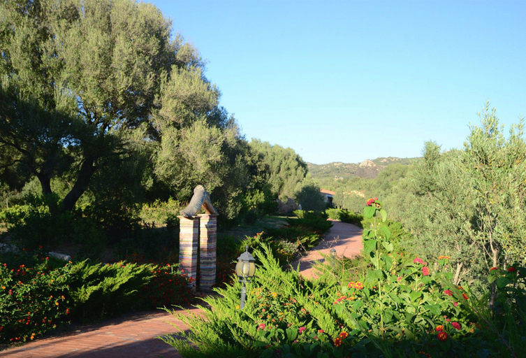 Others, Hotel Parco degli Ulivi, Olbia-Tempio