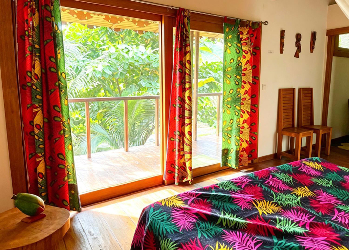 Bedroom 2, ECO-POR, Lobata