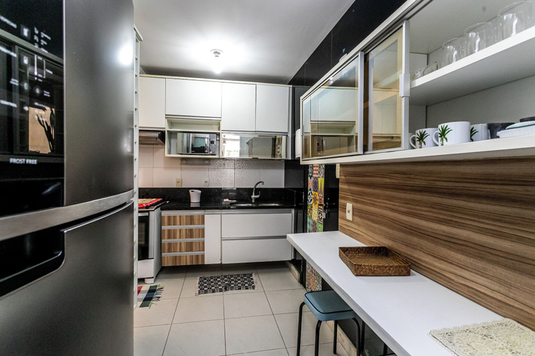 Private kitchen 2, Leme 3 Quartos Conforto 2 min Praia, Rio de Janeiro