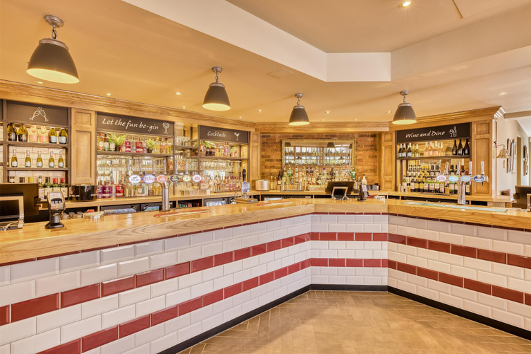 Food & Drinks 4, Premier Inn Milton Keynes - Willen Lake, Milton Keynes