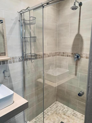 Bathroom 2, At The Rocks Country Estate, City of Tshwane