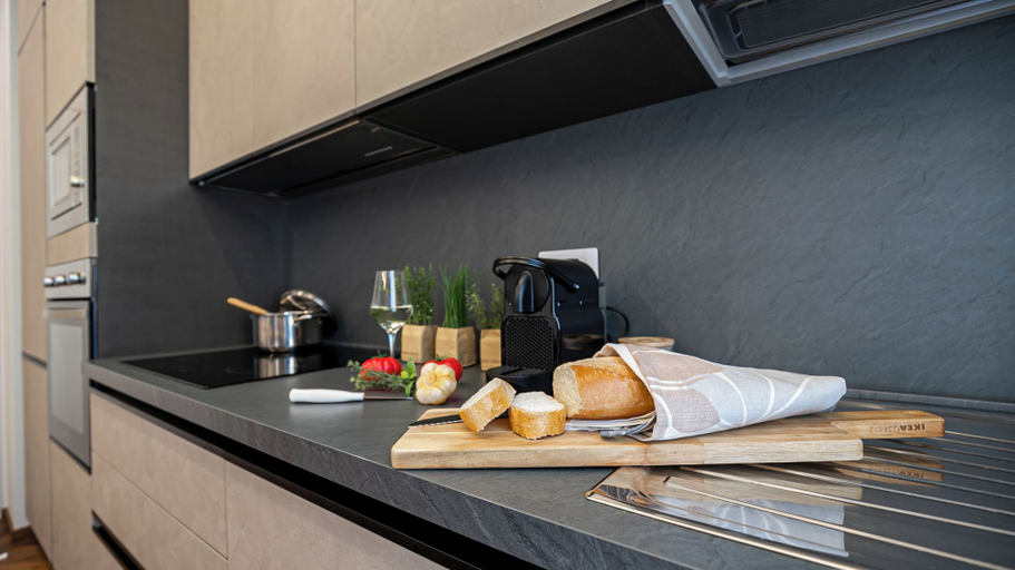 Food & Drinks 5, Italianway Collection - XXV Aprile 7 A - Moraglia, Milano
