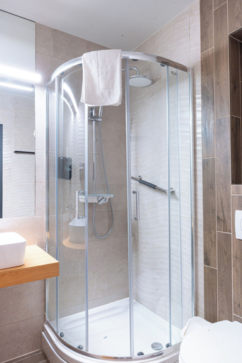 Bathroom 4, Pilvax Hotel Budapest, Budapesti