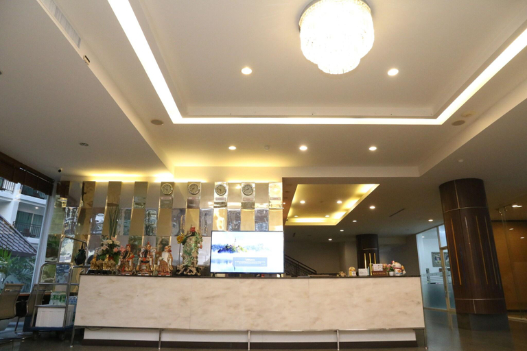 Public Area 2, Crystal Palace Pattaya, Pattaya