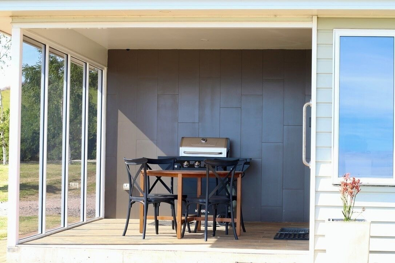 Outdoor dining 4, Seaside Farm, Central Coast - Pt A