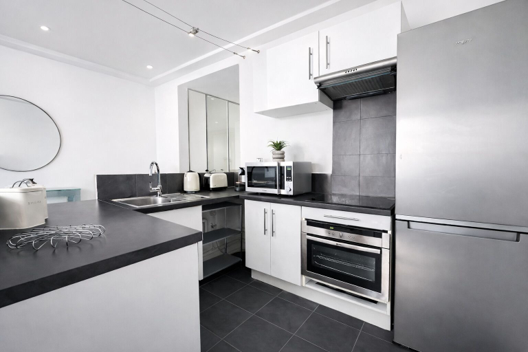 Private kitchen 4, Magnifique 1 Chambre a Neuilly-sur-Seine, Hauts-de-Seine