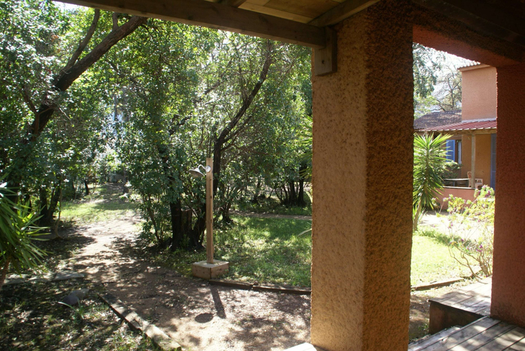Garden 3, Holiday Home in Corsica Near the Beach, Haute-Corse
