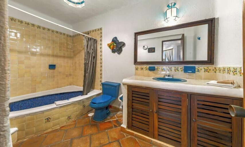 Bathroom 2, Ocean View 2Br Condo-balcony-beach-pool - 304, Puerto Vallarta