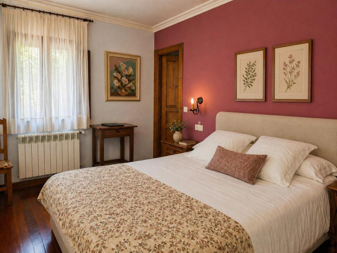 Bedroom 3, Posada El Hoyal, Cantabria
