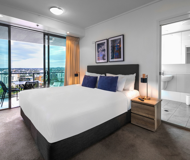Bedroom 3, Oaks Brisbane on Felix Suites, Brisbane