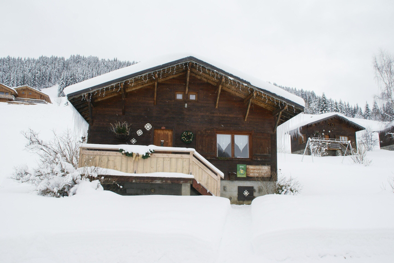 Exterior & Views 1, Chalet in Notre-dame Near Ski Lift, Savoie