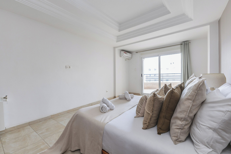 Room 4, Spacieux appartement de 3 pieces, Kouba