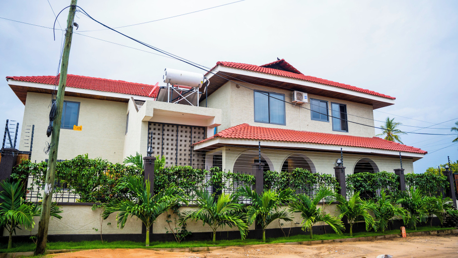 Exterior 2, Silverado Boutique Hotel, Tanga