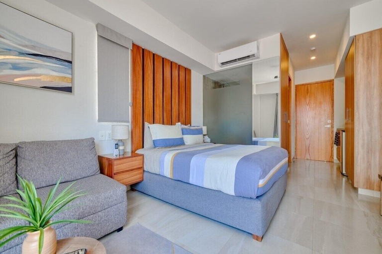 Room 5, Cozy Studio -private Balcony - Pool - Gym, Compostela