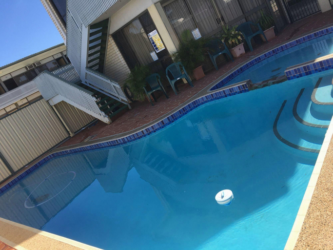 Sport & Beauty 5, Tropical Gateway motor inn, Rockhampton