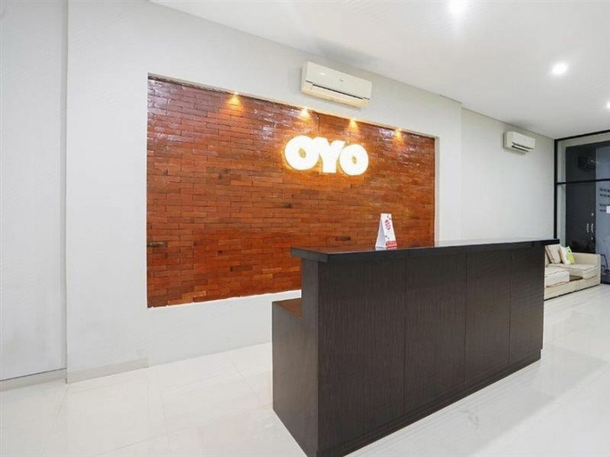 Others 4, OYO 449 The Colins, Surabaya