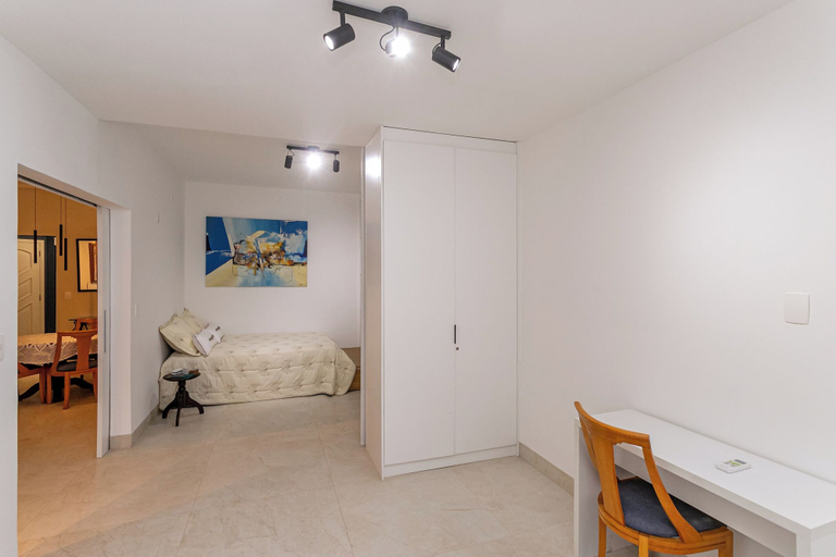 Room 5, Leme 300 m praia 2 quartos conforto, Rio de Janeiro