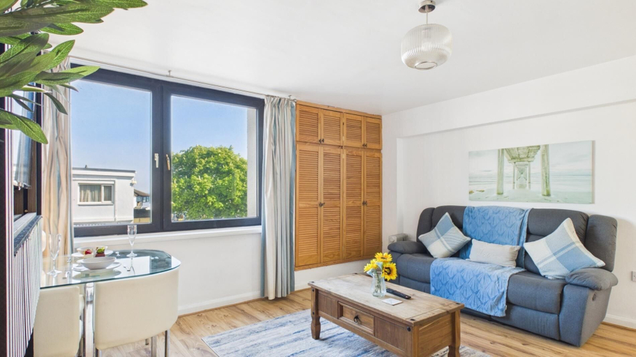Others 5, Harbour Hideaway - 1 Bedroom Apartment - Saundersfoot, Pembrokeshire