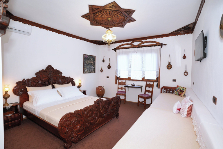Room 5, Hotel Boutique Ergjeria, Gjirokastrës