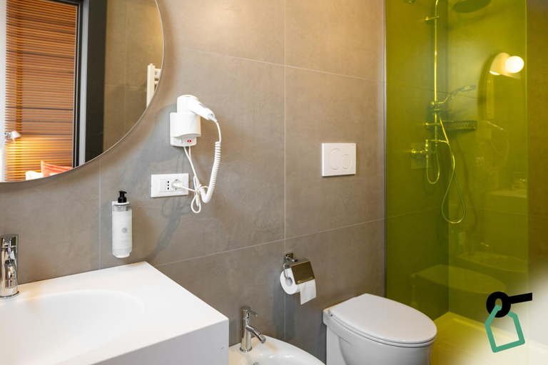 Bathroom 2, Hotiday Torre Lapillo Centro, Lecce