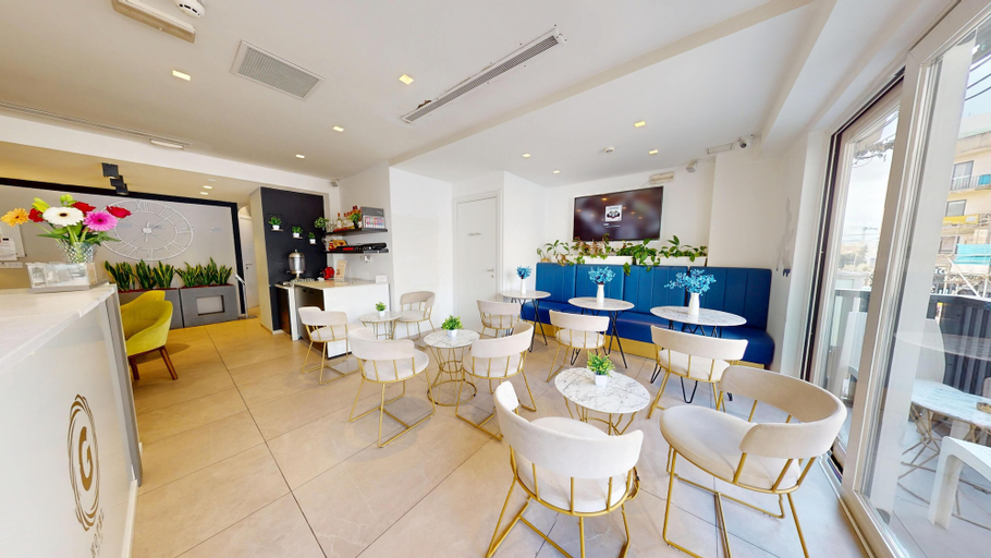 Food & Drinks 4, G Hotel by JL, St Julian's