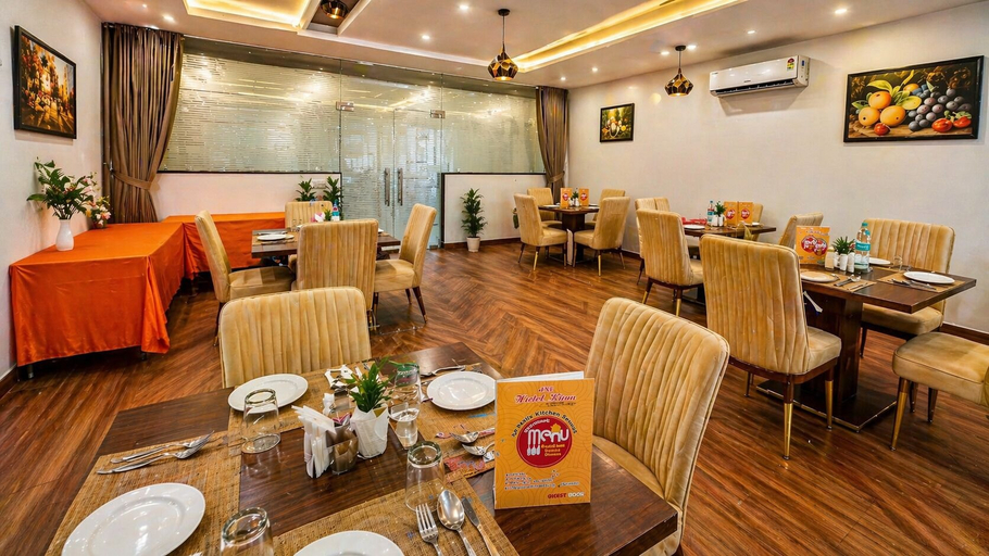 Food & Drinks 5, Hotel Kian by JMD Group, Delhi