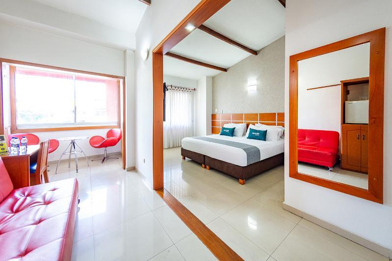 Others 3, Ayenda Optimum, Pereira
