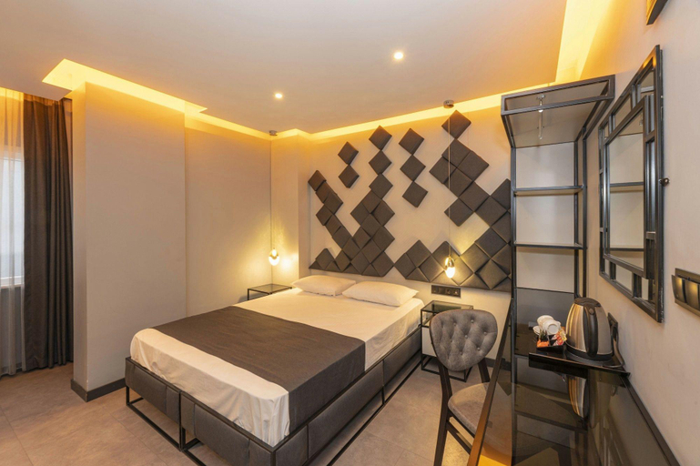 Bedroom 4, White Palace Hotel, Bakırköy