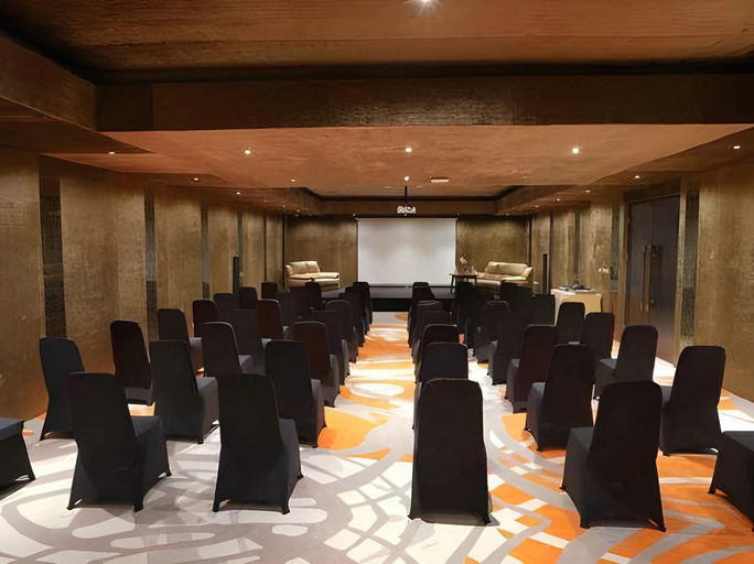 Business Facilities, THE ROOMS Luxury & Lifestyle Apartment, Denpasar