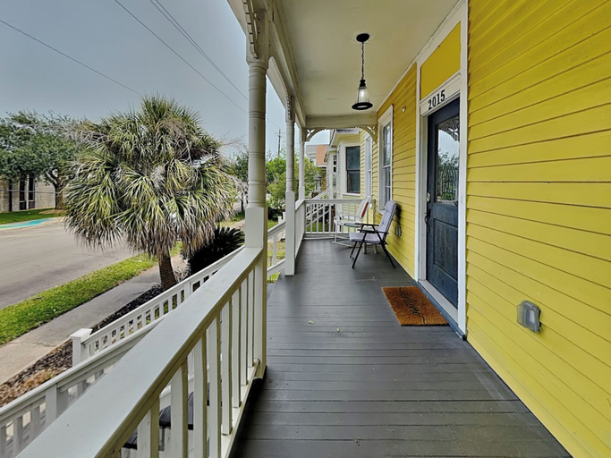 Property amenity 5, Yellow Belle on Avenue L, Galveston