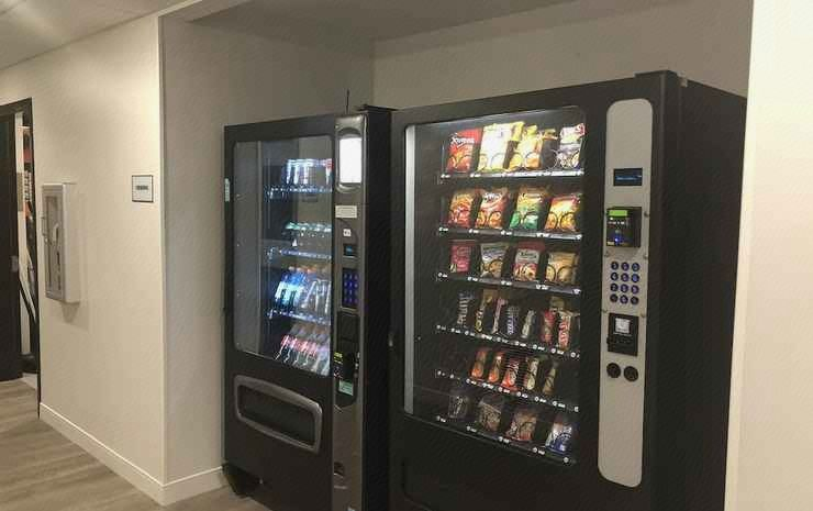 Food & Drinks 5, Extended Stay America Suites - Providence, Providence