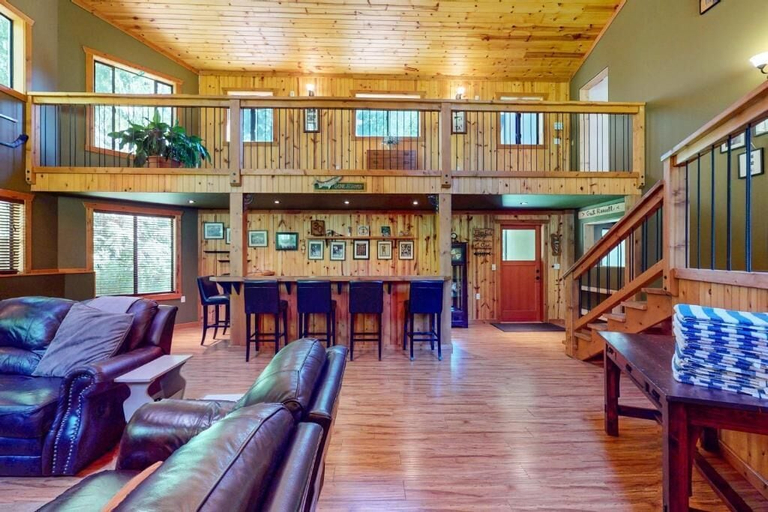 Interior 3, The Big Space on Chase, Kootenay Boundary
