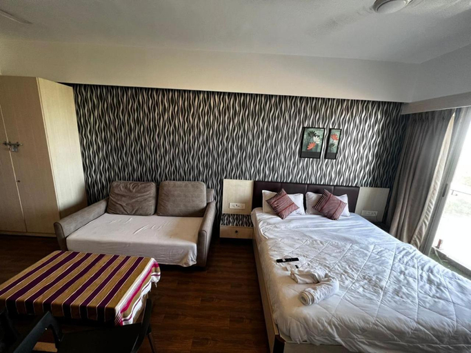 Bedroom 3, Weekend Address, Surat