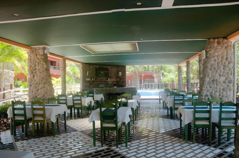 Food & Drinks 4, Hotel Playa Bejuco, Parrita