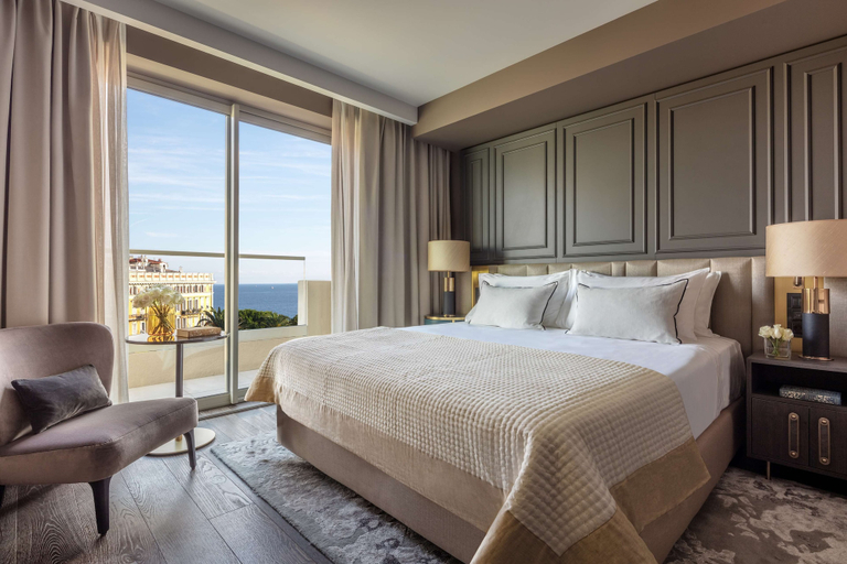 Bedroom 2, Anantara Plaza Nice Hotel - A Leading Hotel of the World, Alpes-Maritimes
