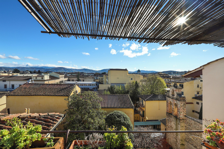 Others 5, Capponi Terrace, Florence