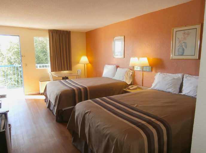 Bedroom, Americas Best Value Inn Tucker, DeKalb