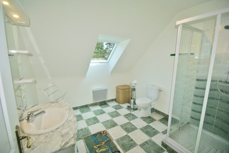 Bathroom 4, Cozy Garden Home in Erquy, Côtes-d'Armor