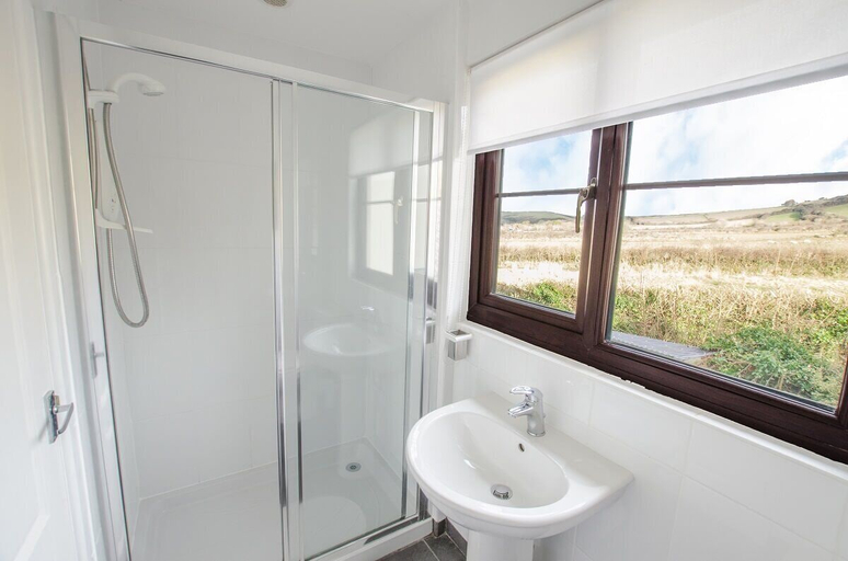 Bathroom 4, Rockpool Croyde 4 Bedrooms / Sleeps 8, Devon