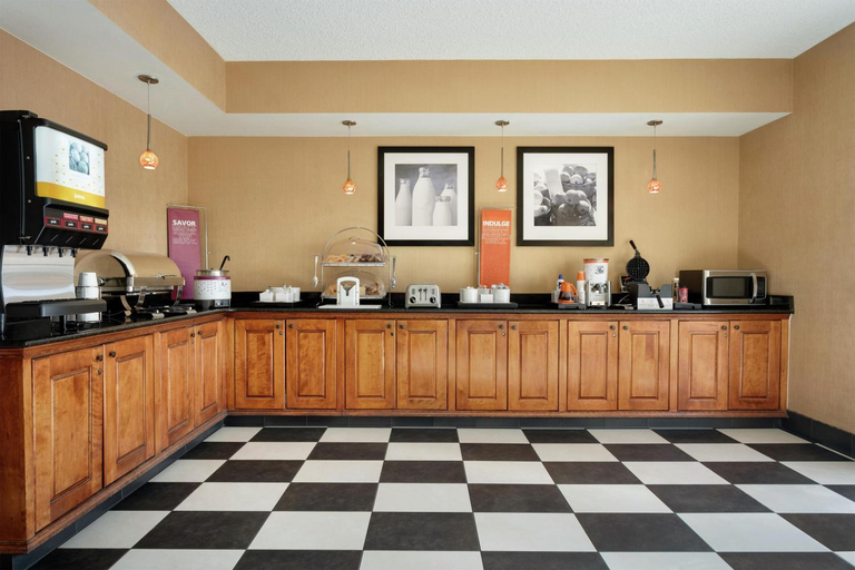 Food & Drinks 4, Hampton Inn Phoenix/Chandler, Maricopa