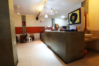 Restaurant 5, Sans Vibes Puri Mango Hotel Sanur, Denpasar