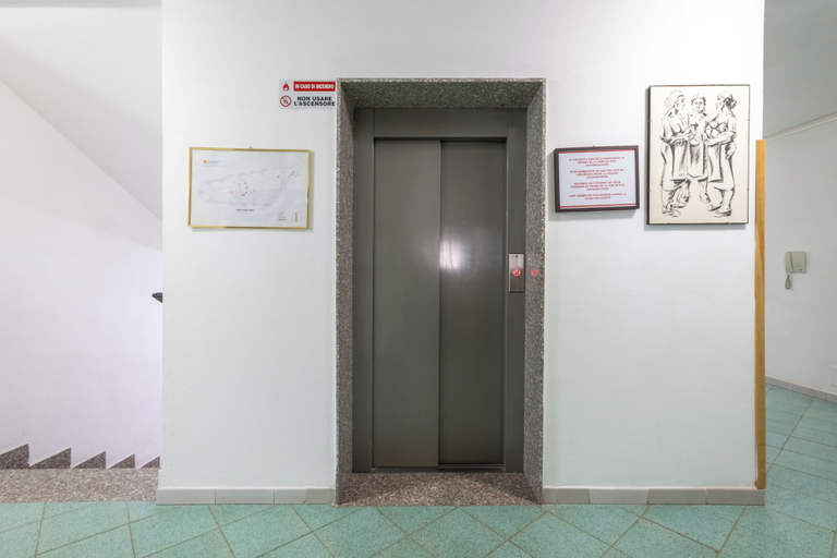 Elevator, Hotiday Alghero Spiaggia, Sassari